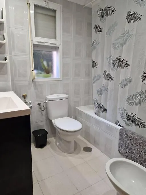 Piso En Entorno Natural Con Excelente Comunicacion 马拉加